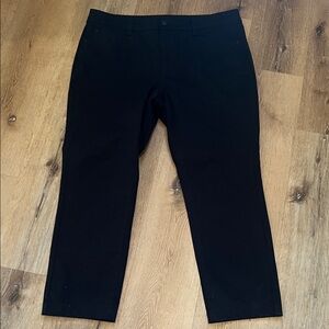 NDYJ Women’s 14W Ankle Black Pants